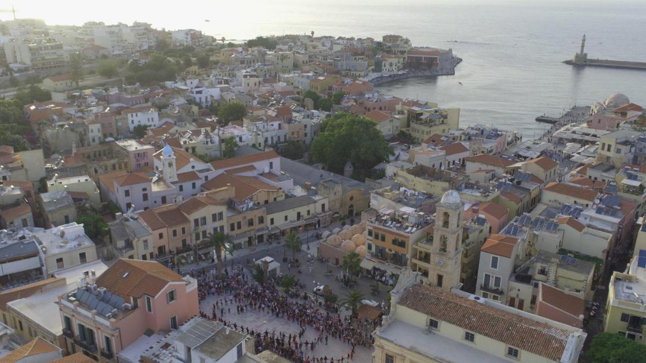 Nikolas * La Canea